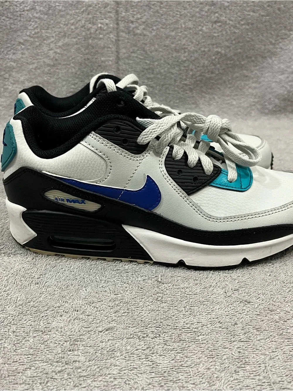 Nike Air Max 90 Size 4Y Black/Hyper Blue/Photon Dust CD6864-003 Youth